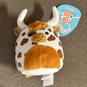 (NWT) Alonzo the highland cow Squishmallow